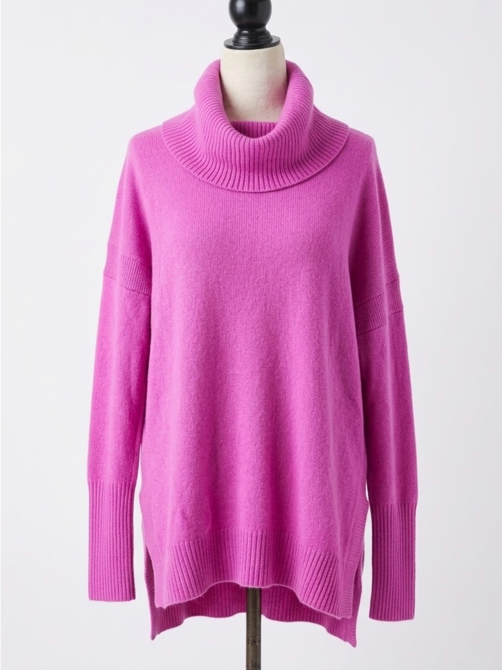 Diane Von Furstenberg 100% Cashmere Magenta Cowl Neck Sweater L